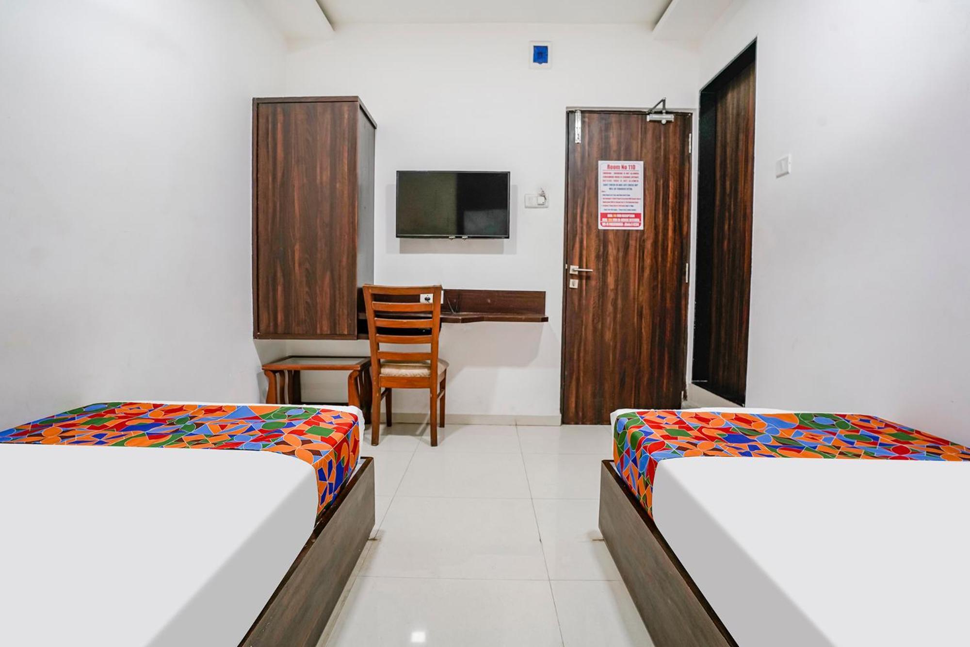 Fabhotel Elvis Inn - Nr Mumbai International Airport エクステリア 写真