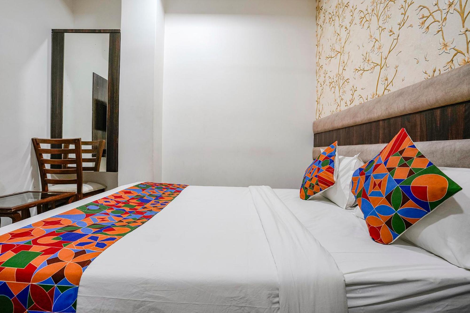 Fabhotel Elvis Inn - Nr Mumbai International Airport エクステリア 写真