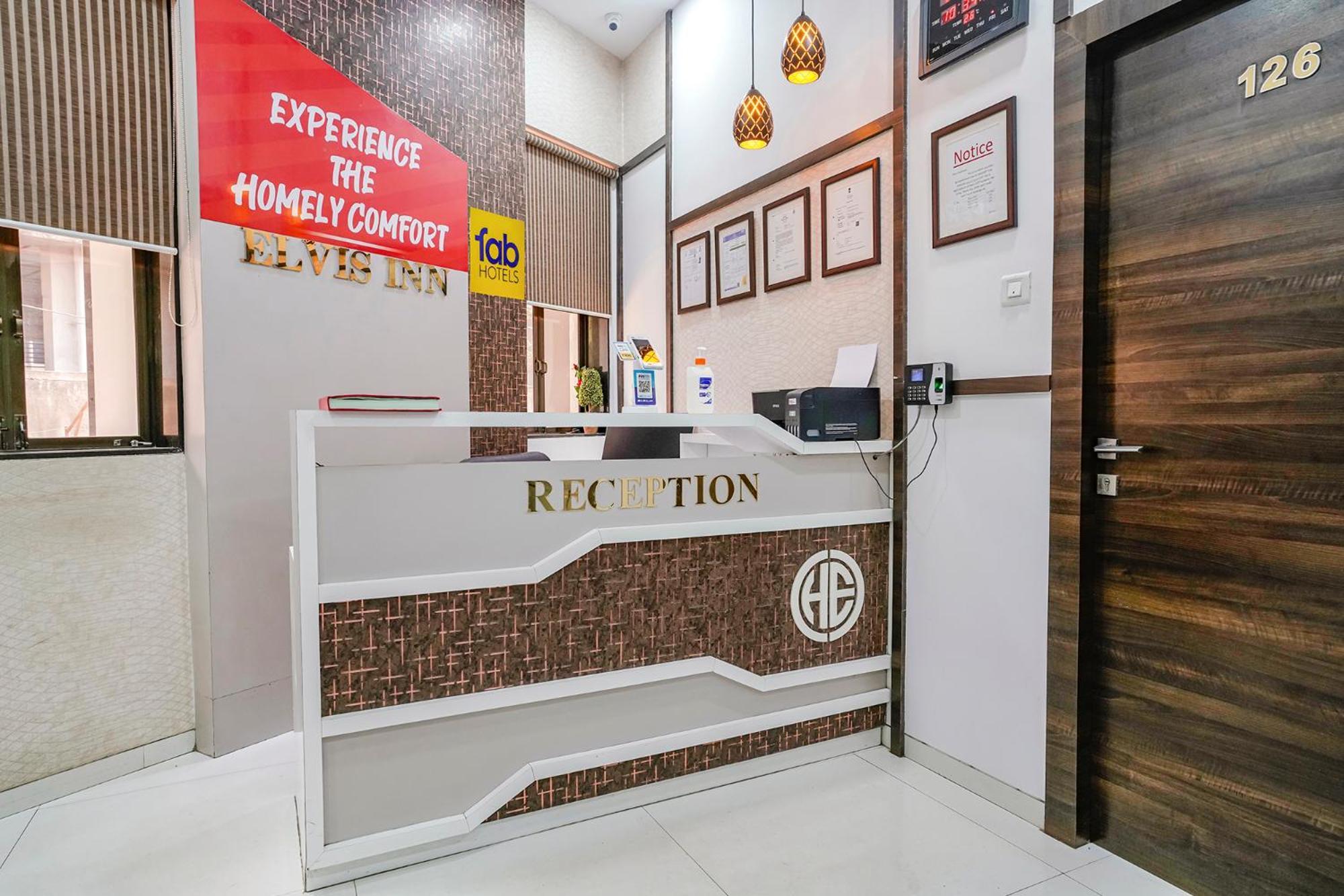 Fabhotel Elvis Inn - Nr Mumbai International Airport エクステリア 写真